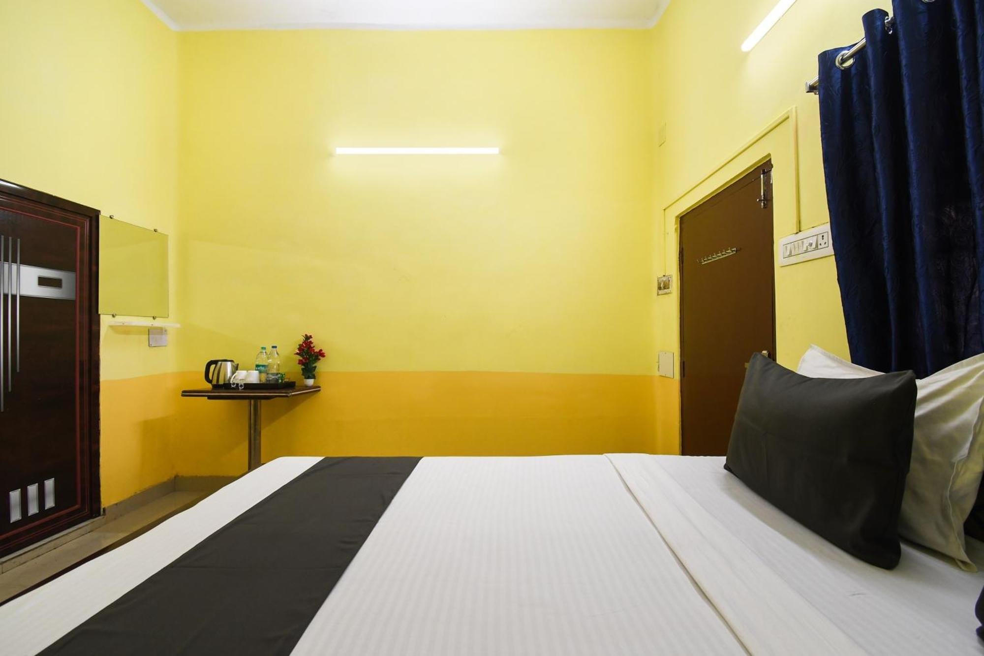 Oyo Heritage Inn Guest House Колката Екстер'єр фото